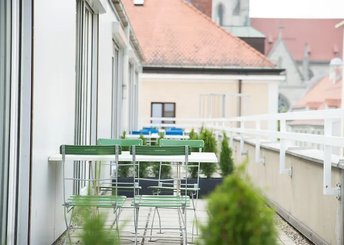 Fidelio Hotel 3*